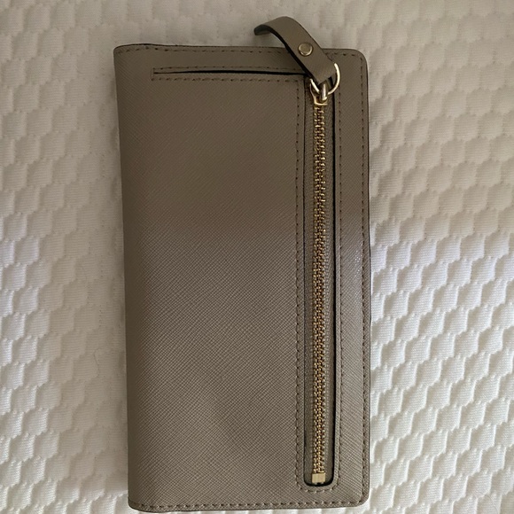 Beige Kate Spade wallet - Picture 2 of 3